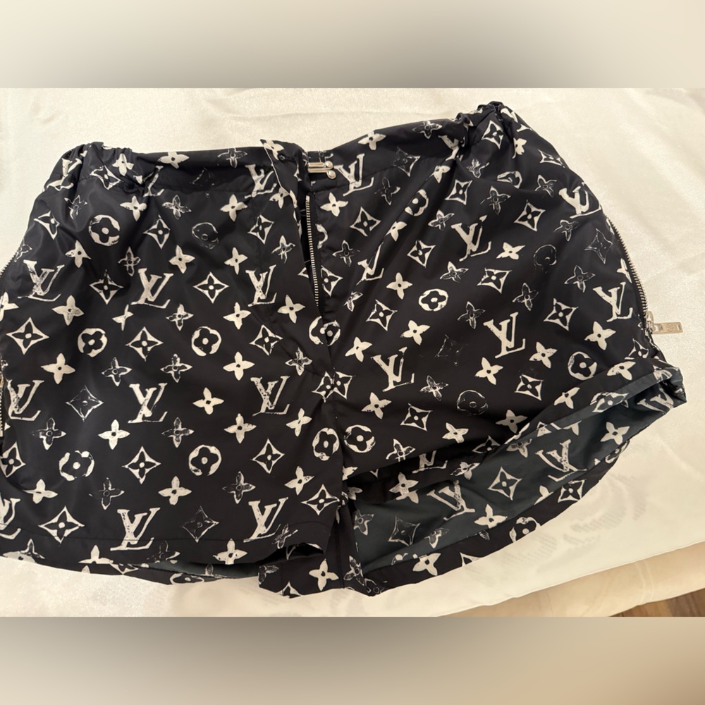 Louis Vuitton shorts